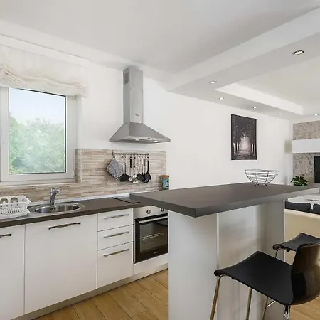 Holiday home Celtis