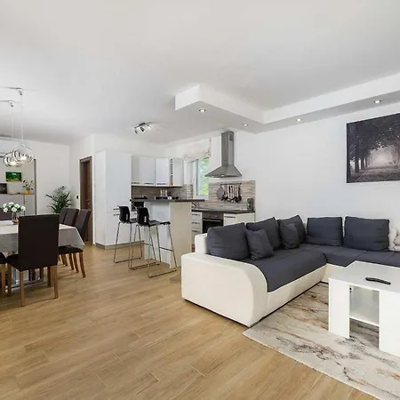 Celtis Holiday home
